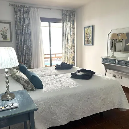 Апартаменты Radazul Apartment By The Water